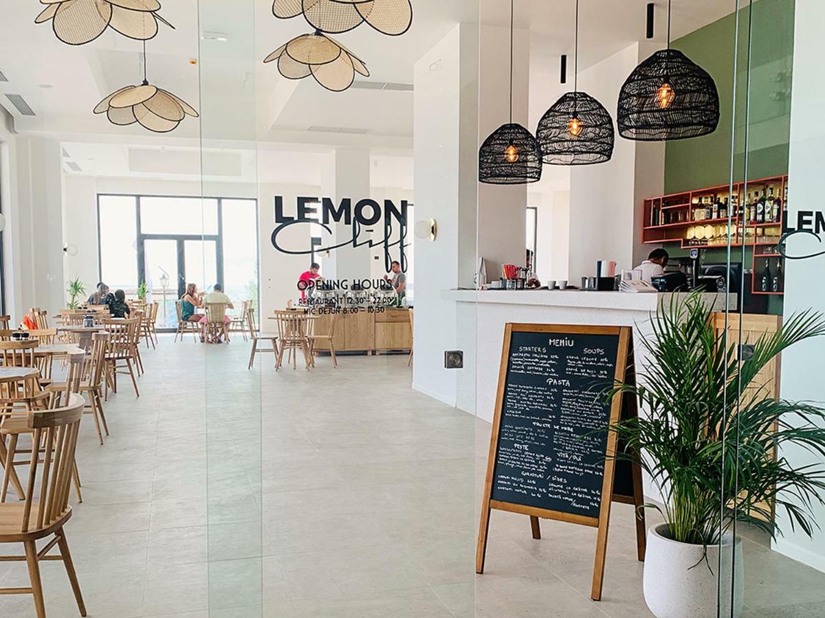 Lemon Cliff Luxury Mamaia